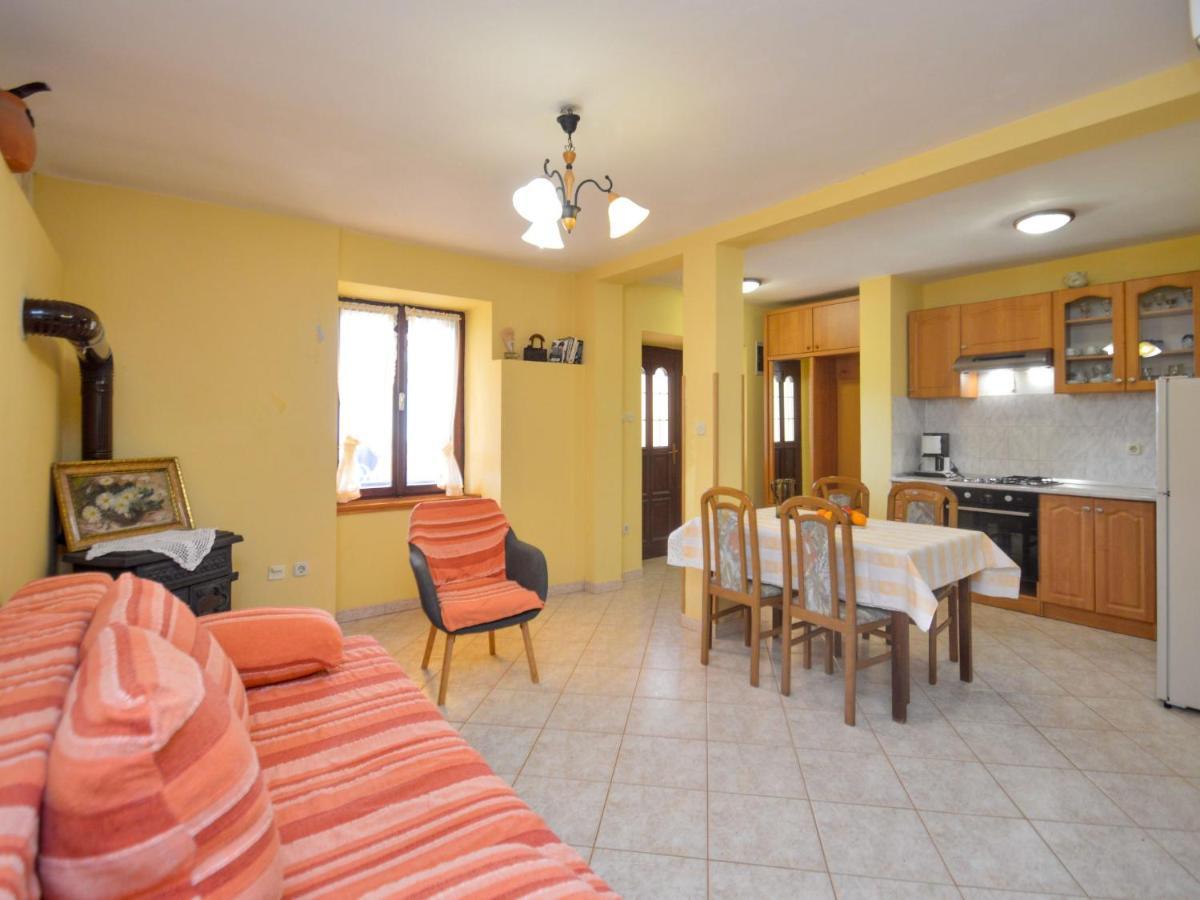Holiday Home Laura - Pul470 By Interhome Пула Экстерьер фото